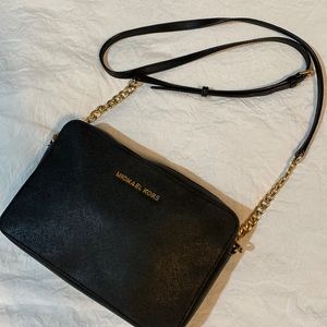 Michael Kors jet set Crossbody